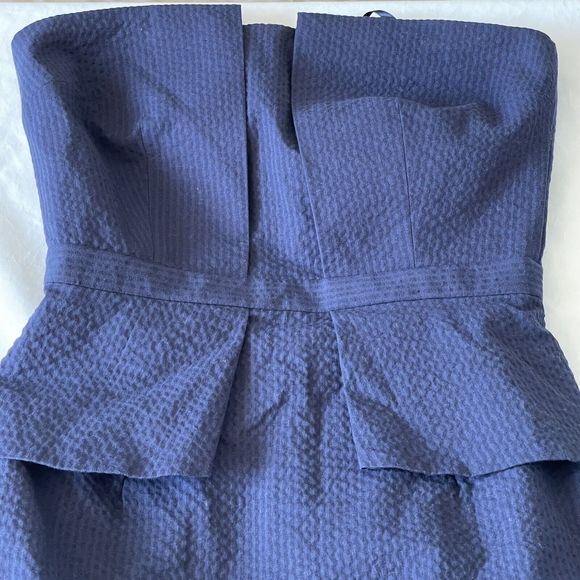 Banana Republic Womens Dress Size 2 Strapless Peplum Pucker Blue Mini Cocktail - Picture 3 of 12